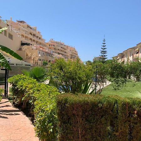 Encantador Piso Con Terraza Y Piscina Apartman Benalmádena Kültér fotó