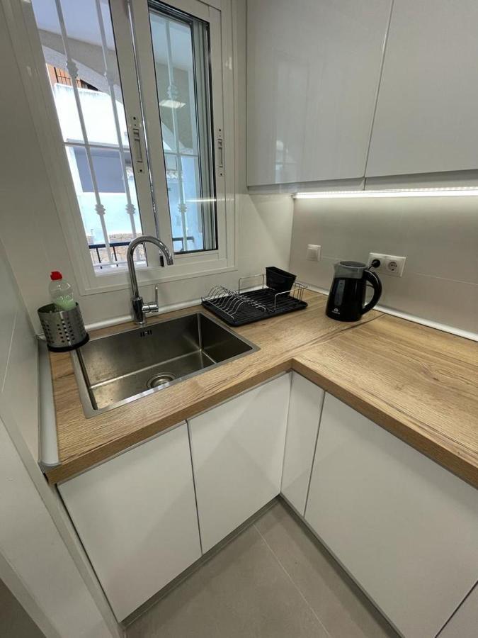 Encantador Piso Con Terraza Y Piscina Apartman Benalmádena Kültér fotó