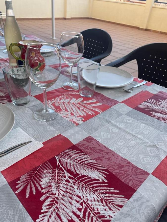 Encantador Piso Con Terraza Y Piscina Apartman Benalmádena Kültér fotó